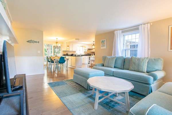 Photo 8 of Del Mar #15564 - Less than .5 Miles to Rock Harbor!