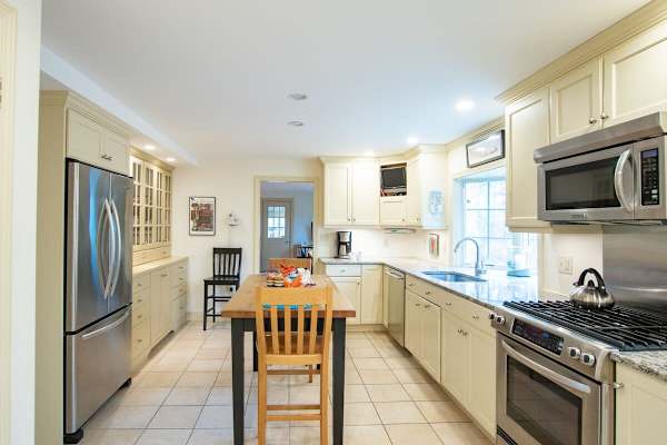 Photo 7 of Del Mar #15566 - Fantastic Home by Eldridge Park!