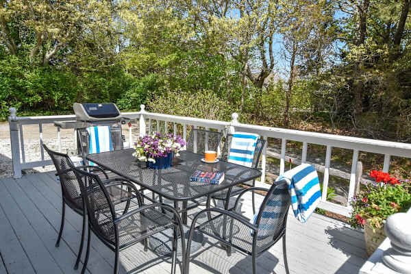 Photo 4 of Del Mar #16605 - Lovely Home Minutes from Beach in Chatham!