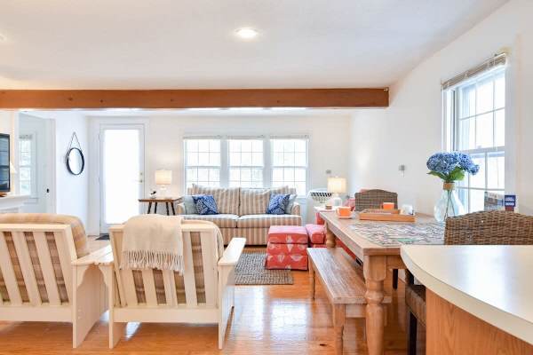 Photo 9 of Del Mar #16605 - Lovely Home Minutes from Beach in Chatham!