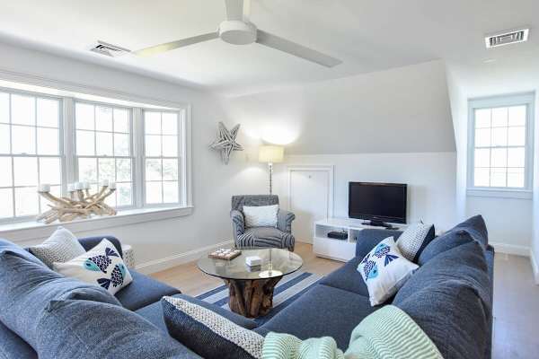 Photo 2 of Del Mar #16656 - Steps to Oyster Pond Private Dock!