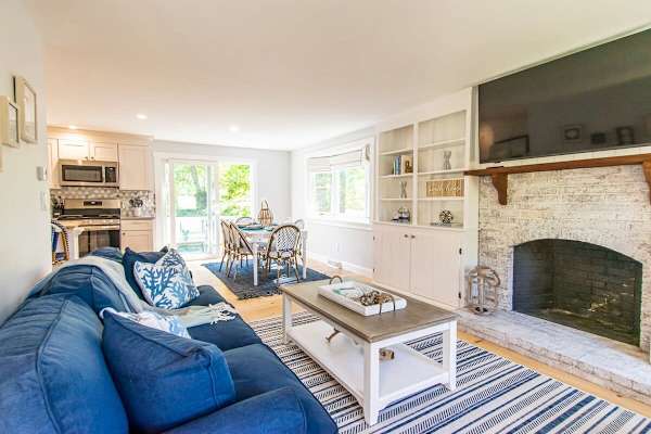 Photo 5 of Del Mar #18828 - Beautiful Home. Easy Access to Beaches!