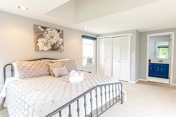 Photo 10 of Del Mar #17740 - 5 Min Walk to Red River Beach!