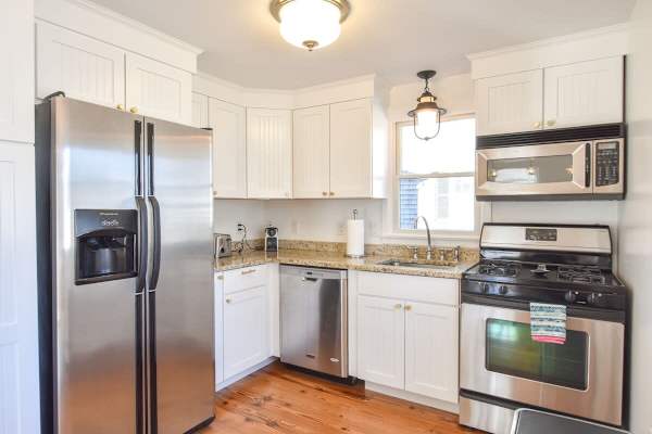 Photo 10 of Del Mar #17722 - 2 Min Walk to the Ocean Central A/C!