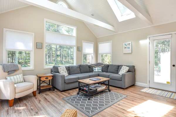 Photo 8 of Del Mar #19901 - Amazing Backyard, Spacious, Dog Friendly!