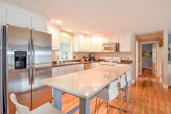 Photo 8 of Del Mar #19905 - Fully Renovated Walk to Scargo Lake!