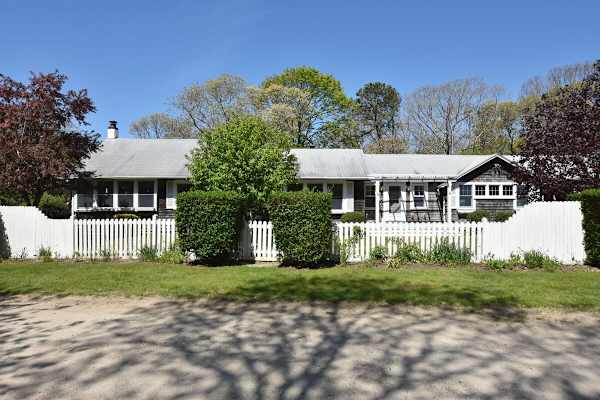 Photo 7 of Del Mar #24002 - Spacious Beach House 6 Min Walk to Beach!