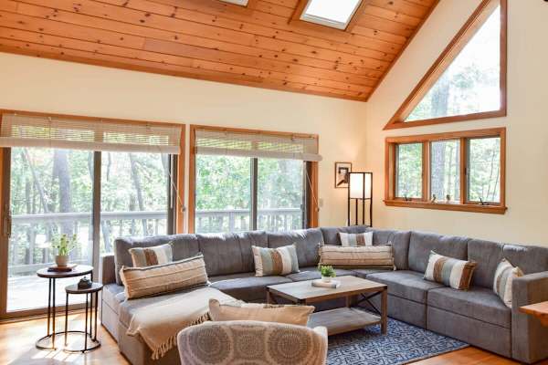 Photo 9 of Del Mar #13364 - 4 Mins to Wellfleet Village, Screened sunroom!