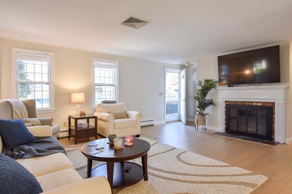 Photo 5 of Del Mar #19923 - Sunroom, Spacious Deck, 8 Mins to Mayflower Beach!