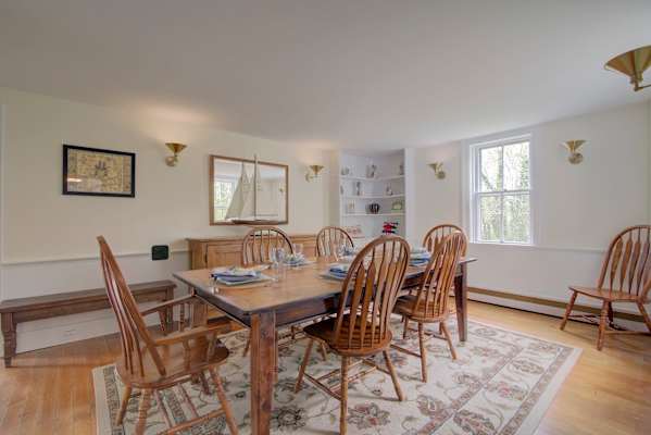 Photo 7 of Del Mar #15578 - Short drive to town and popular beaches! 