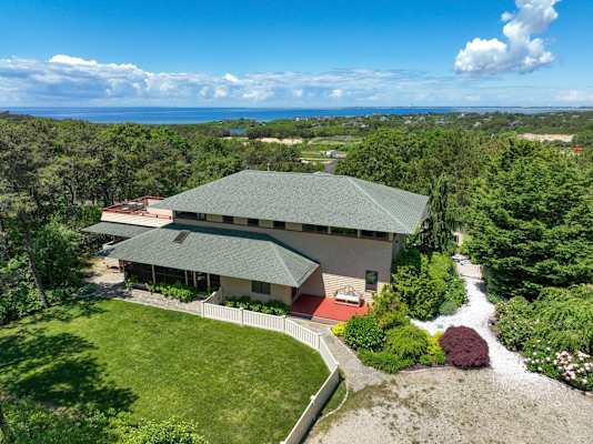 Photo 4 of Del Mar #12226 - Beautiful backyard, pool, deeded beach rights!