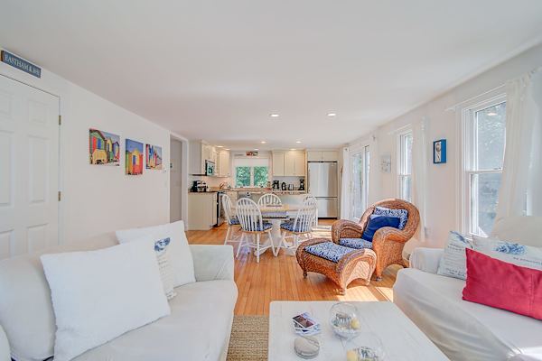 Photo 9 of Del Mar #14401 - Stunning Bay Views by Beach Dog Friendly!