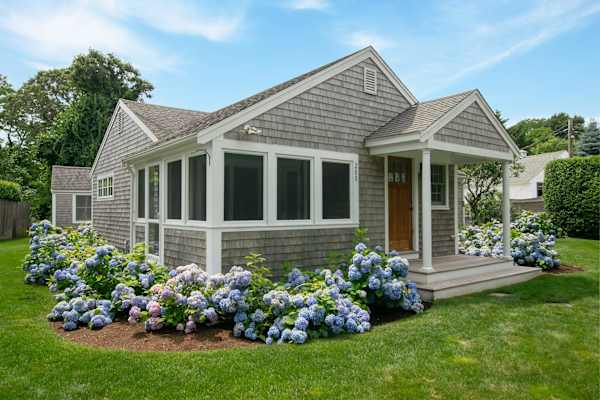 Photo 3 of Del Mar #15504 - 1 min drive to Rock Harbor, 2 min to Town!