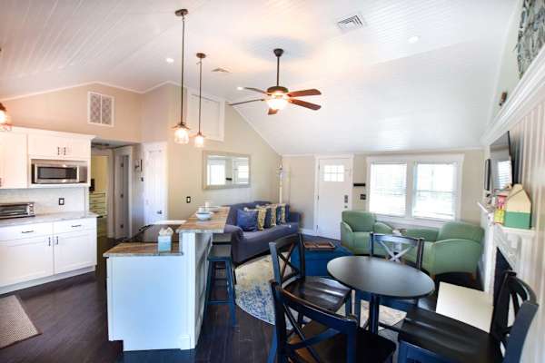 Photo 8 of Del Mar #20023 - Beautiful Home Walk to Water Dogs Welcome!