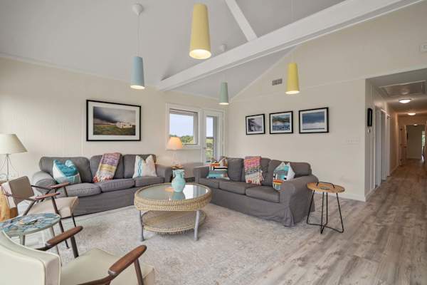 Photo 6 of Del Mar #13366 - Stunning Views w/ Private Beach on Lt. Island!