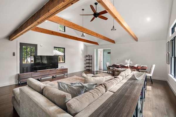 Photo 3 of Del Mar #14520 - 5 Min drive to Beaches and private backyard!