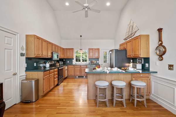 Photo 7 of Del Mar #18840 - Walk to beach, Secluded and private home and backyard!