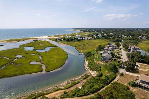 Photo 3 of Del Mar #16612 - Walk to Ridgevale Beach!