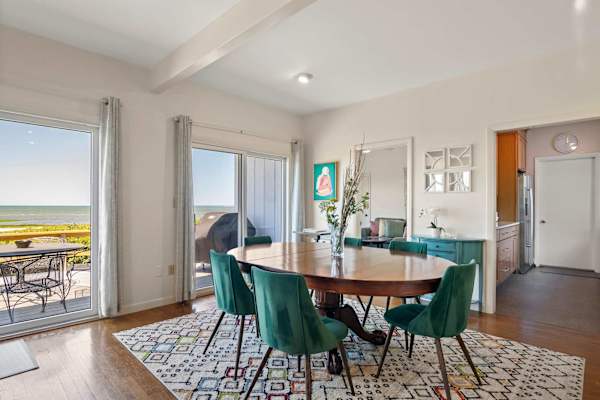 Photo 8 of Del Mar #15538 - Waterfront on Cape Cod Bay!