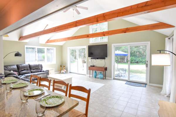 Photo 3 of Del Mar #18816 - Beautiful Property w/ Separate Apartment!