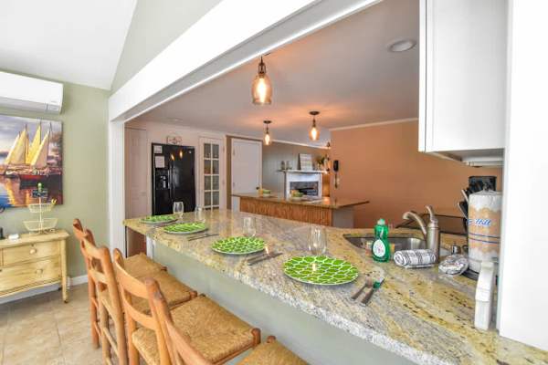 Photo 4 of Del Mar #18816 - Beautiful Property w/ Separate Apartment!