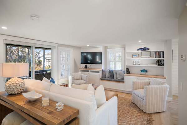 Photo 4 of Del Mar #14522 - Walk to beach, private patio!