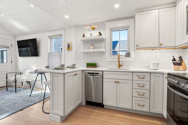 Photo 7 of Del Mar #11173 - Walk to Beach, Shopping, and Dining!