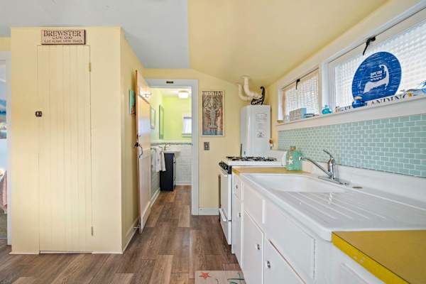 Photo 9 of Del Mar #18841 - Walk to Private Bayside Beach!