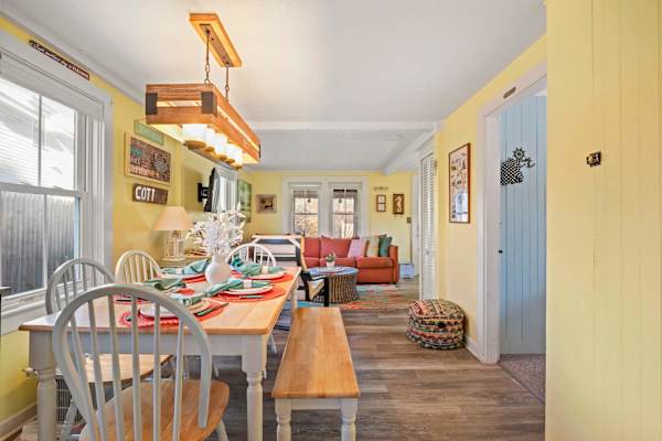 Photo 8 of Del Mar #18841 - Walk to Private Bayside Beach!