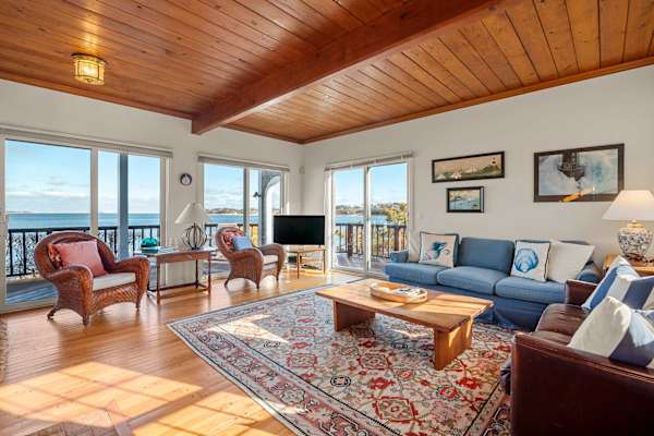 Photo 7 of Del Mar #17711 - Waterfront on Pleasant Bay!