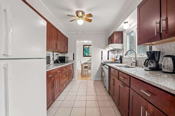 Photo 8 of Del Mar #20033 - Family Friendly Cape Cod Getaway Near It All!