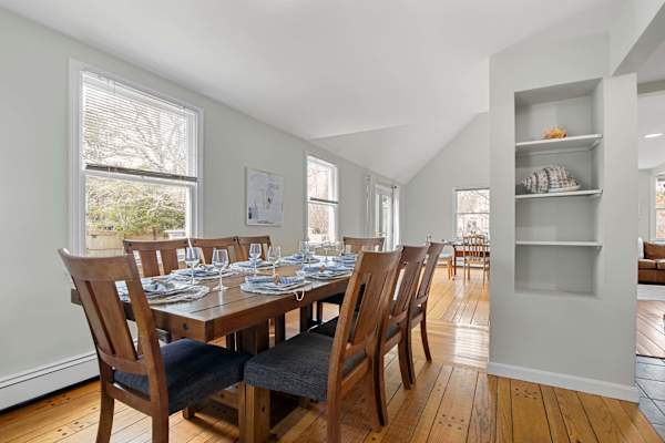 Photo 10 of Del Mar #14525 - 2 Miles to Coast Guard Beach!