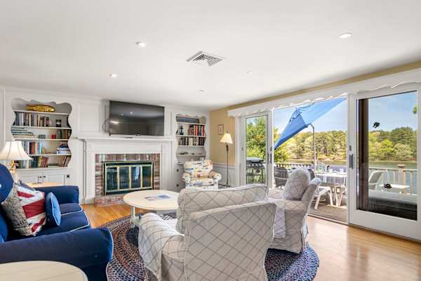 Photo 7 of Del Mar #20027 - Waterfront, Incredible Views and Private Dock!