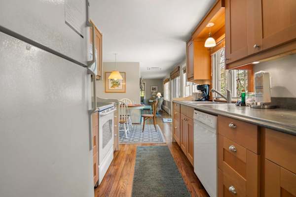 Photo 9 of Del Mar #15582 - Pondfront, 1 Mile to Nauset Beach!