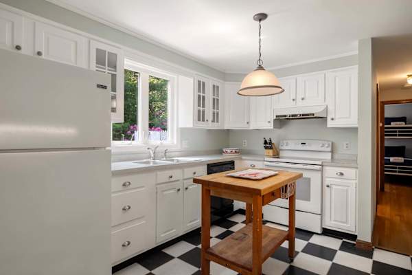 Photo 10 of Del Mar #14526 - Near Bike Path, 4 Min Drive To Nauset Light Beach!