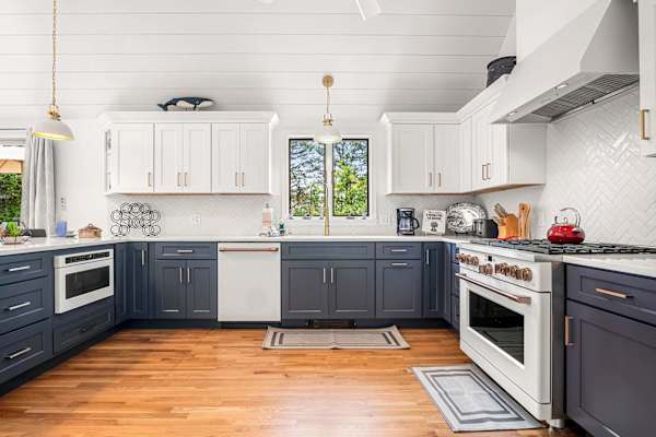 Photo 2 of Del Mar #14429 - 2025 Remodel! Walk to Pond, 2 Min Drive to Beach!