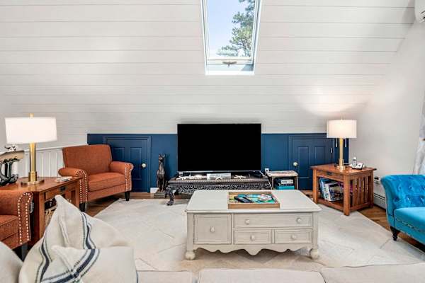 Photo 9 of Del Mar #14429 - 2025 Remodel! Walk to Pond, 2 Min Drive to Beach!