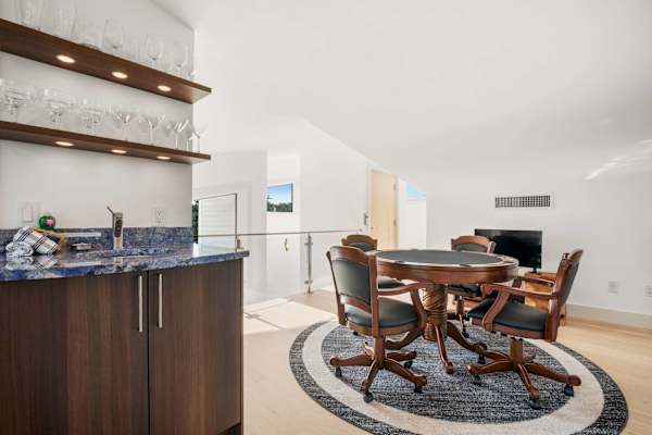 Photo 5 of Del Mar #13375 - Coastal Luxury Near Wellfleet's Best Beaches