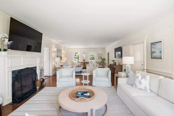 Photo 10 of Del Mar #17757 - Estate with Private pool, tennis court, and playground!