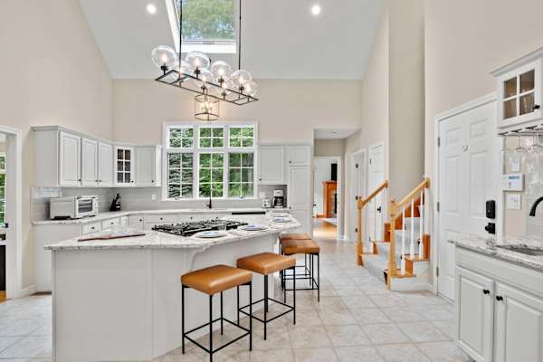 Photo 2 of Del Mar #19951 - Near Corporation Beach, Game Room!