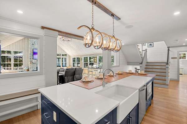 Photo 10 of Del Mar #19952 - Luxurious Escape, Pool, Hot Tub, Game Room!