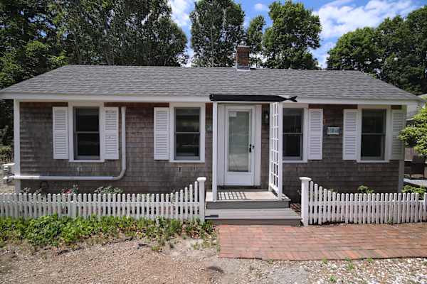 Photo 5 of Del Mar #20031 - Adorable Updated Cottage, Walk to Water! 
