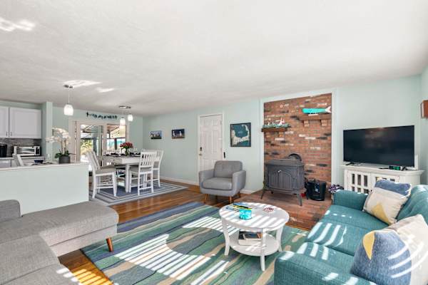 Photo 8 of Del Mar #17764 - Hot Tub, Sauna, Ping Pong Table, Treehouse and Fire Pit!