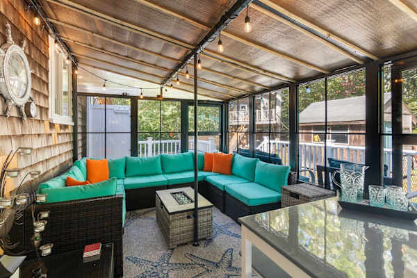 Photo 3 of Del Mar #17764 - Hot Tub, Sauna, Ping Pong Table, Treehouse and Fire Pit!