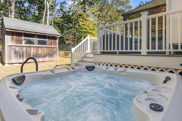 Photo 2 of Del Mar #17764 - Hot Tub, Sauna, Ping Pong Table, Treehouse and Fire Pit!