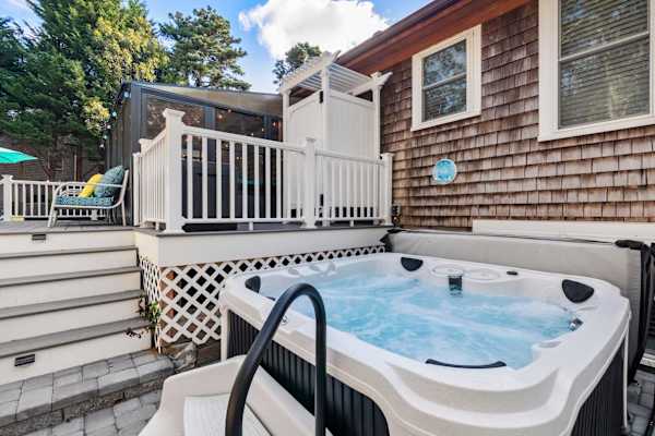 Photo 2 of Del Mar #17764 - Hot Tub, Sauna, Ping Pong Table, Treehouse and Fire Pit!