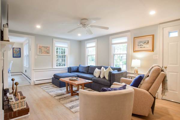 Photo 2 of Del Mar #20006 - Minutes to Nantucket Sound Beaches!