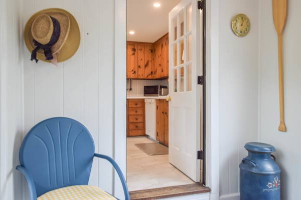 Photo 3 of Del Mar #20006 - Minutes to Nantucket Sound Beaches!