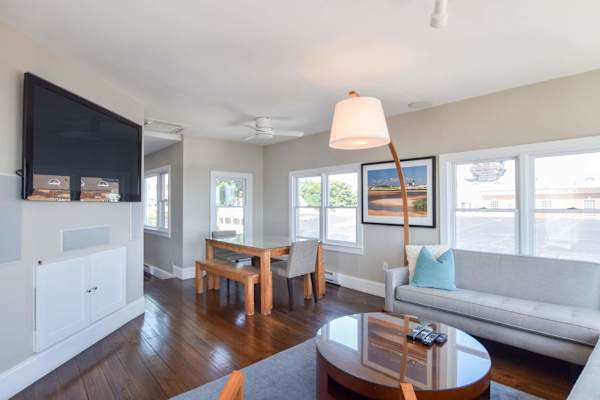 Photo 7 of Del Mar #11159 - Renovated Oceanfront Penthouse!