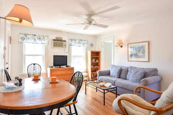 Photo 7 of Del Mar #11119 - Beachfront with shared sundeck!